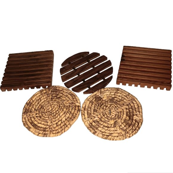 Vintage Wicker and Wood Trivets Set of Five Boho Style - Picture 7 of 7